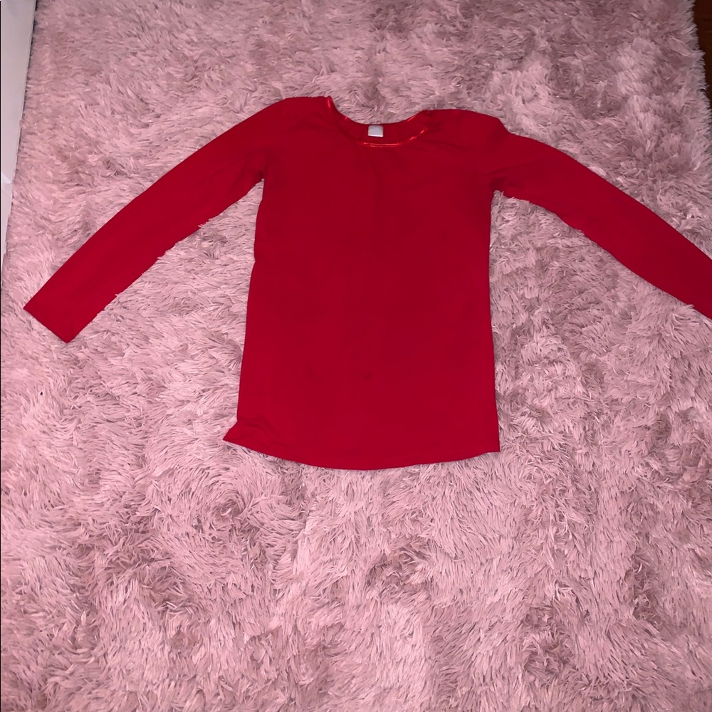 long sleeved t-shirt